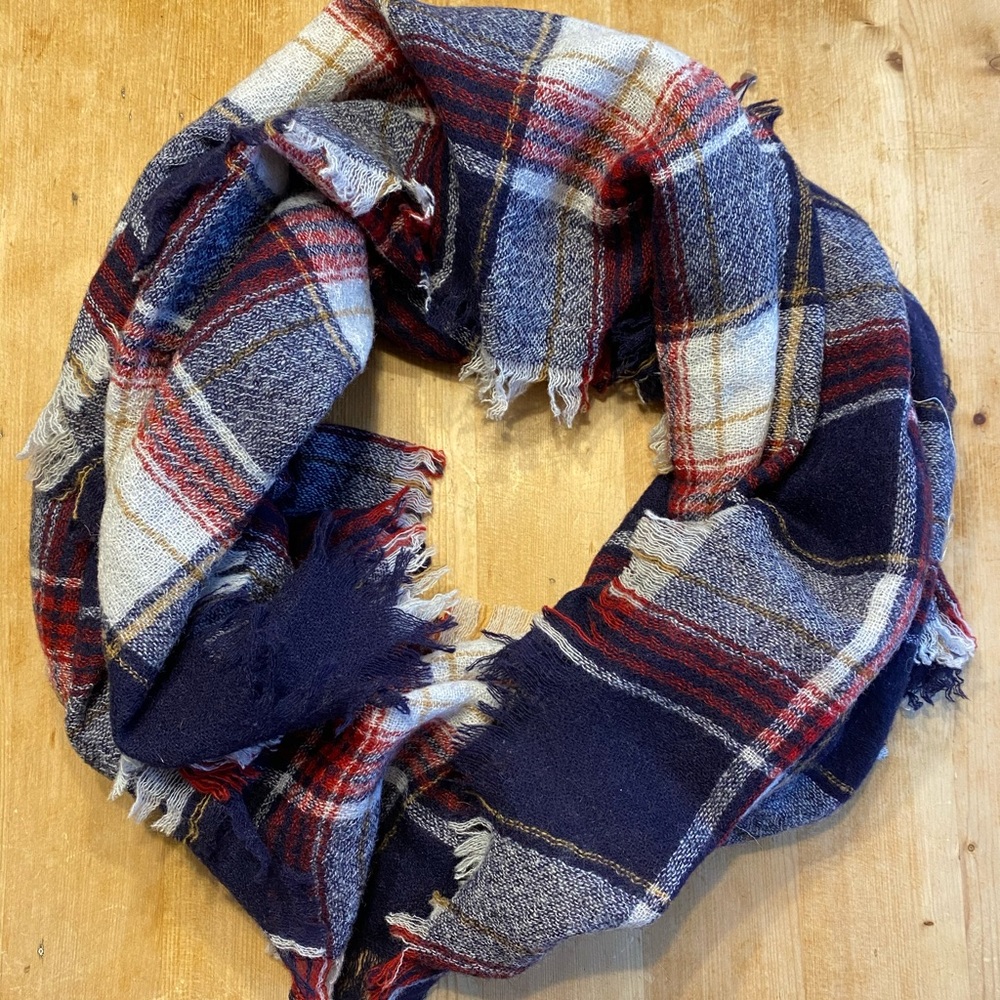 Madewell wrap scarf 🧣